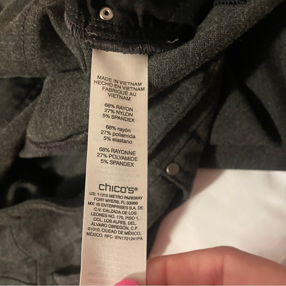 Chico’s Grey Dress Pants Bootcut With Pockets Size 2.5 - Picture 6 of 7